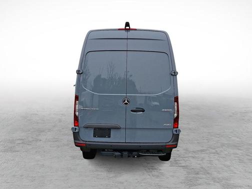 2025 Mercedes-Benz Sprinter 2500 Standard Roof