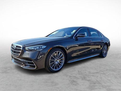 Graphite Gray Metallic 2026 Mercedes-Benz S-Class S 500 4MATIC
