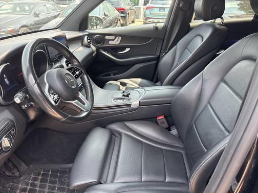 2022 Mercedes-Benz GLC 300 Base 4MATIC
