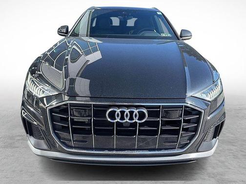 2023 Audi Q8 55 Premium Plus