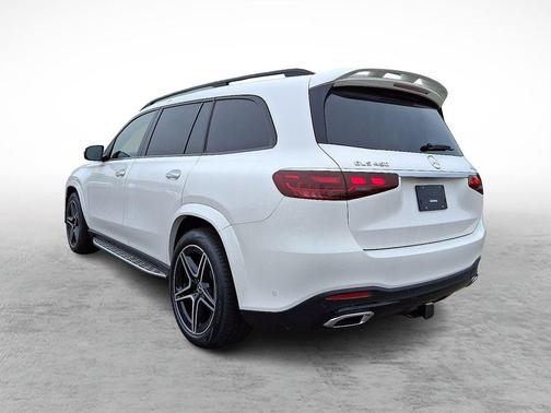 2025 Mercedes-Benz GLS 450 4MATIC