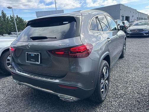 2025 Mercedes-Benz GLA 250 Base 4MATIC