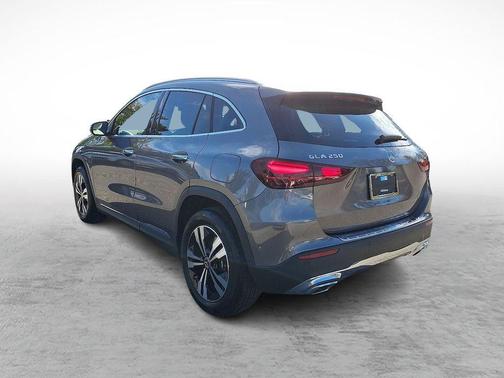 2025 Mercedes-Benz GLA 250 Base 4MATIC