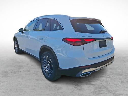 2026 Mercedes-Benz GLC 300 Base 4MATIC
