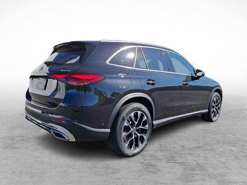 2025 Mercedes-Benz GLC 350e Base 4MATIC