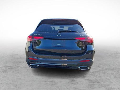 2025 Mercedes-Benz GLC 300 Base 4MATIC
