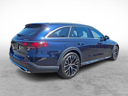 Nautical Blue Metallic 2026 Mercedes-Benz E-Class E 450 4MATIC