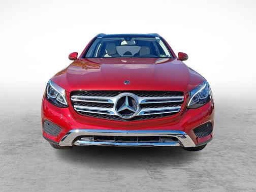 2018 Mercedes-Benz GLC 300 Base 4MATIC