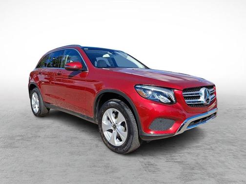2018 Mercedes-Benz GLC 300 Base 4MATIC