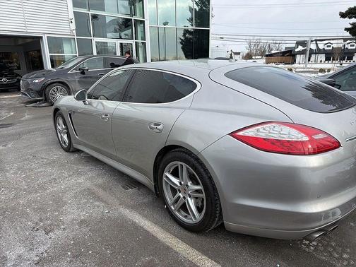 2012 Porsche Panamera 4S