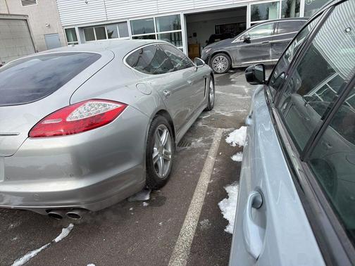 2012 Porsche Panamera 4S
