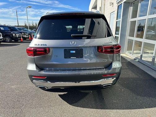 2025 Mercedes-Benz GLB 250 Base 4MATIC