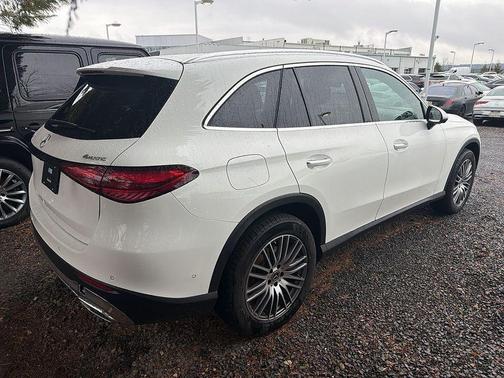 2025 Mercedes-Benz GLC 300 Base 4MATIC