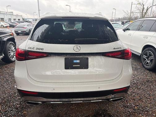 2025 Mercedes-Benz GLC 300 Base 4MATIC