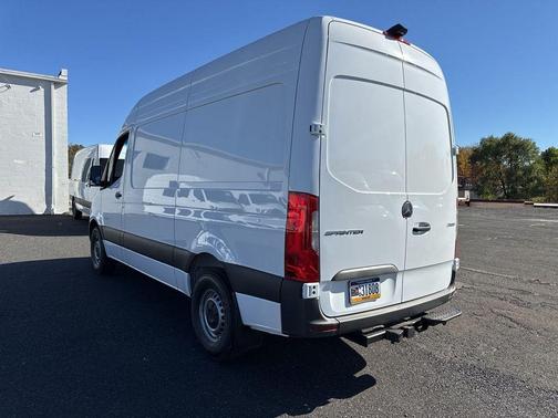 2025 Mercedes-Benz Sprinter 2500 Standard Roof