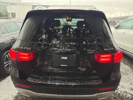 2025 Mercedes-Benz GLB 250 Base 4MATIC