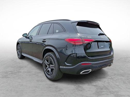 2025 Mercedes-Benz GLC 300 Base 4MATIC