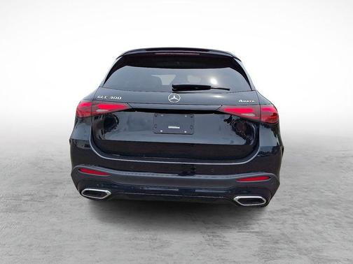 2025 Mercedes-Benz GLC 300 Base 4MATIC