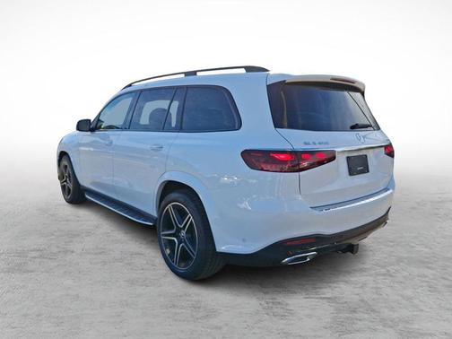 2026 Mercedes-Benz GLS 450 4MATIC