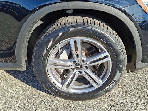 2021 Mercedes-Benz GLC 300 Base 4MATIC