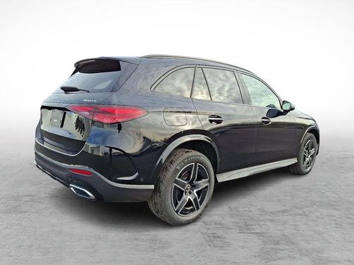 2026 Mercedes-Benz GLC 300 Base 4MATIC