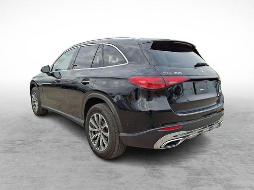 2025 Mercedes-Benz GLC 300 Base 4MATIC