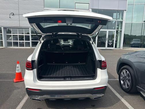 2022 Mercedes-Benz GLC 300 Base 4MATIC