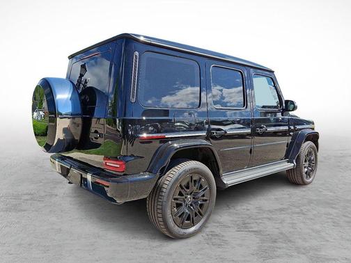 2025 Mercedes-Benz G-Class Base