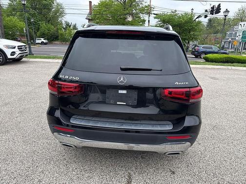 2021 Mercedes-Benz GLB 250 Base 4MATIC