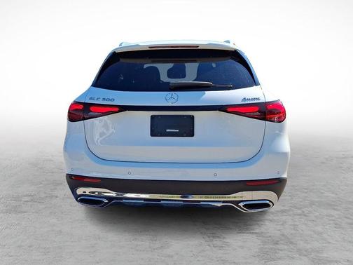 Polar White 2025 Mercedes-Benz GLC 300 Base 4MATIC