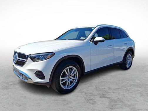 Polar White 2025 Mercedes-Benz GLC 300 Base 4MATIC