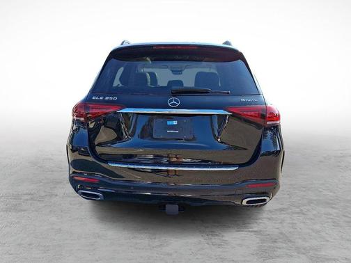 2022 Mercedes-Benz GLE 350 Base 4MATIC