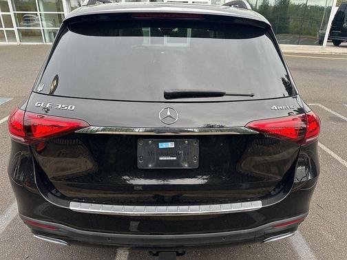 2022 Mercedes-Benz GLE 350 Base 4MATIC