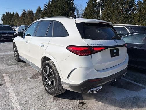 2025 Mercedes-Benz GLC 300 Base 4MATIC