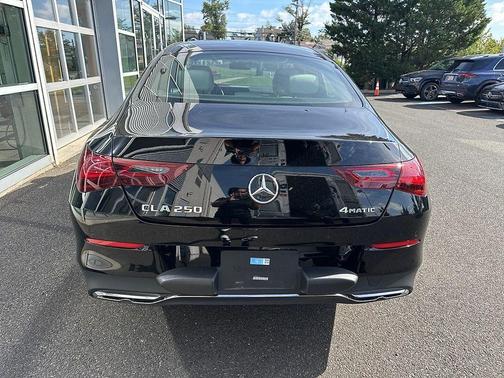 2025 Mercedes-Benz CLA 250 Base 4MATIC