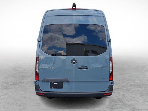 2025 Mercedes-Benz Sprinter 2500 High Roof