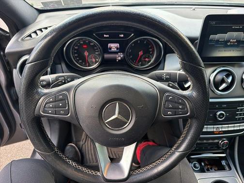 Mountain Gray Metallic 2018 Mercedes-Benz GLA 250 Base 4MATIC