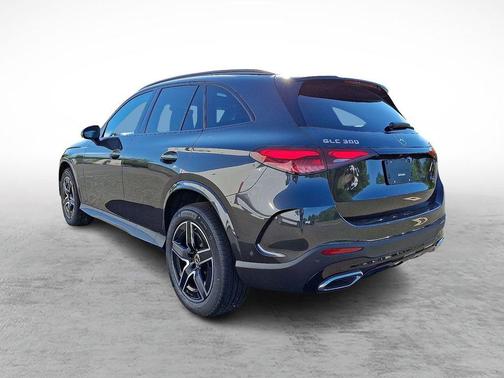2025 Mercedes-Benz GLC 300 Base 4MATIC