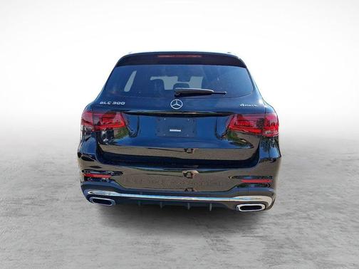 2022 Mercedes-Benz GLC 300 Base 4MATIC