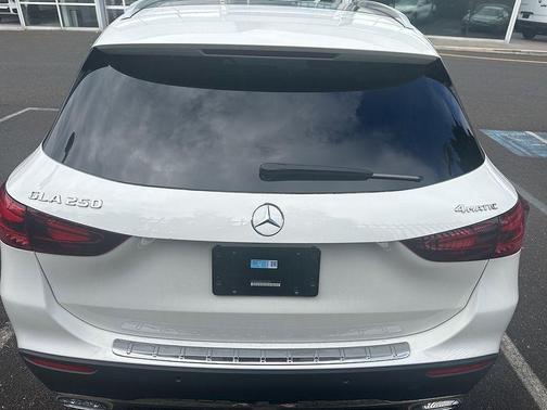 2025 Mercedes-Benz GLA 250 Base 4MATIC