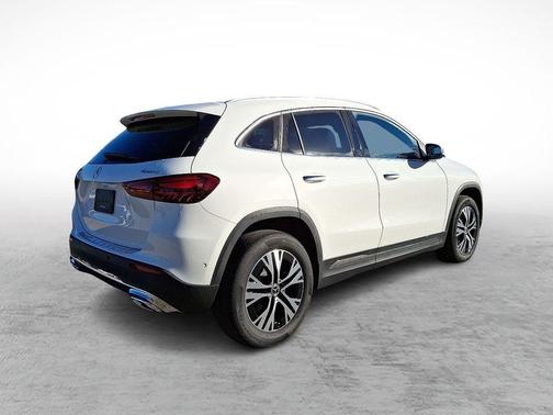 2025 Mercedes-Benz GLA 250 Base 4MATIC