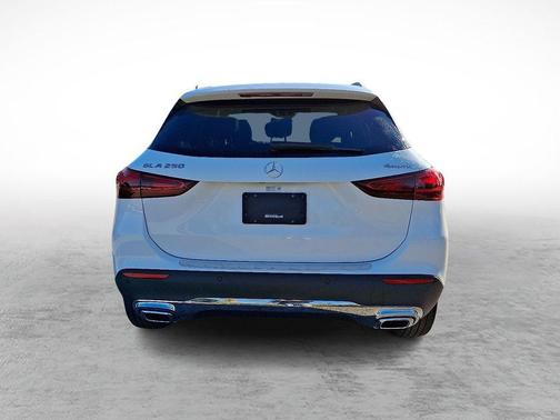 2025 Mercedes-Benz GLA 250 Base 4MATIC