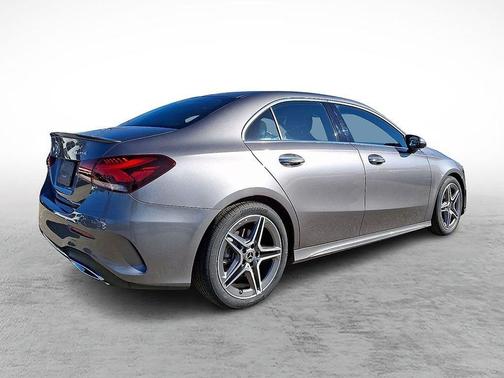 2021 Mercedes-Benz A-Class A 220 4MATIC