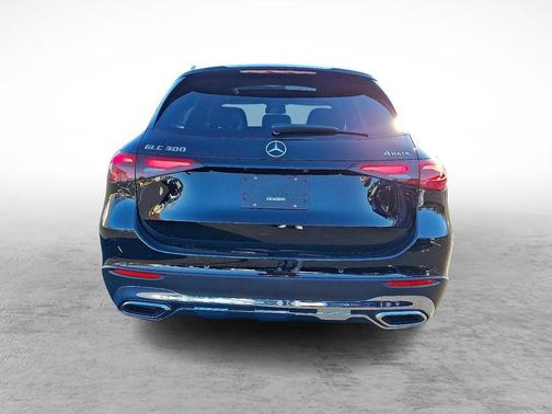 2026 Mercedes-Benz GLC 300 Base 4MATIC