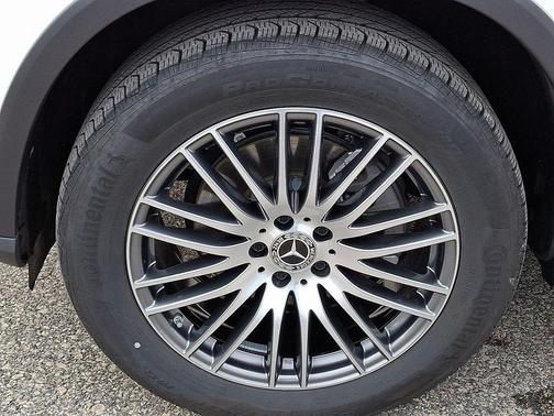 2025 Mercedes-Benz GLC 300 Base 4MATIC