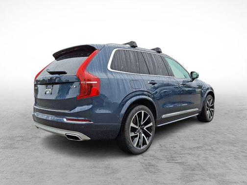 2019 Volvo XC90 T6 Inscription