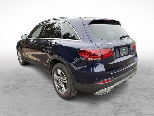 Lunar Blue Metallic 2021 Mercedes-Benz GLC 300 Base 4MATIC
