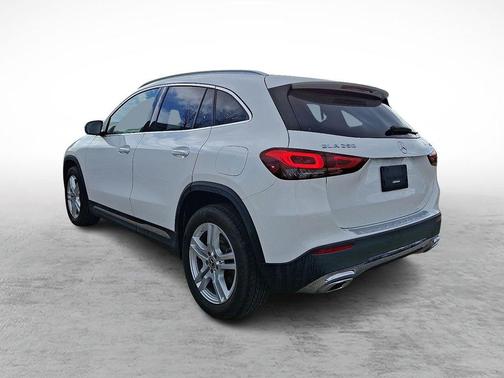 2023 Mercedes-Benz GLA 250 Base 4MATIC