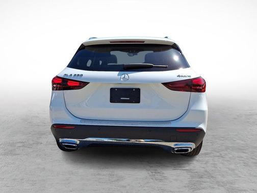 2025 Mercedes-Benz GLA 250 Base 4MATIC