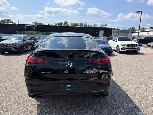 Obsidian Black Metallic 2025 Mercedes-Benz AMG GLE 63 S